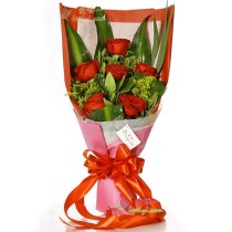 O buquê de flores «Desejos»