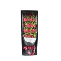 Box of 19 red roses