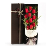 Caixa com 11 rosas vermelhas