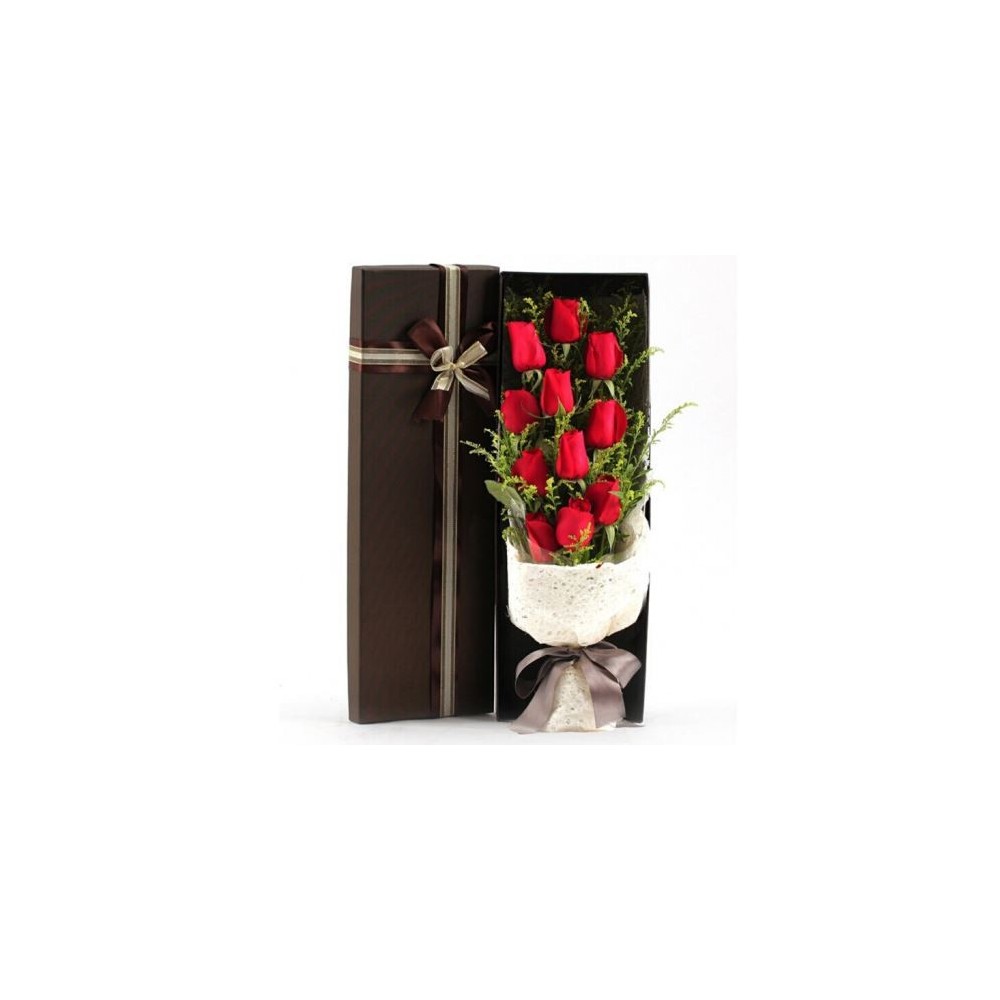Коробка из 11 красных роз