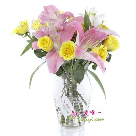 Le vase de fleurs « Amour...