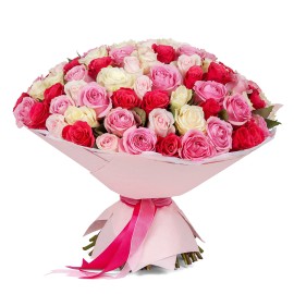 Le bouquet de 99 roses multicolores