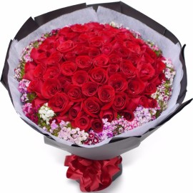 Der Strauß aus 99 roten Rosen « Luxusleben »