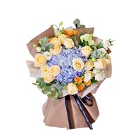 O Buquê de Flores «Coração da Inocência»