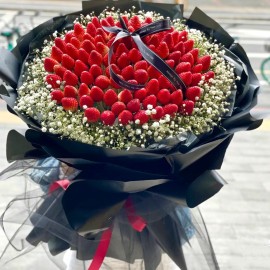 The Bouquet of 99 Strawberries
