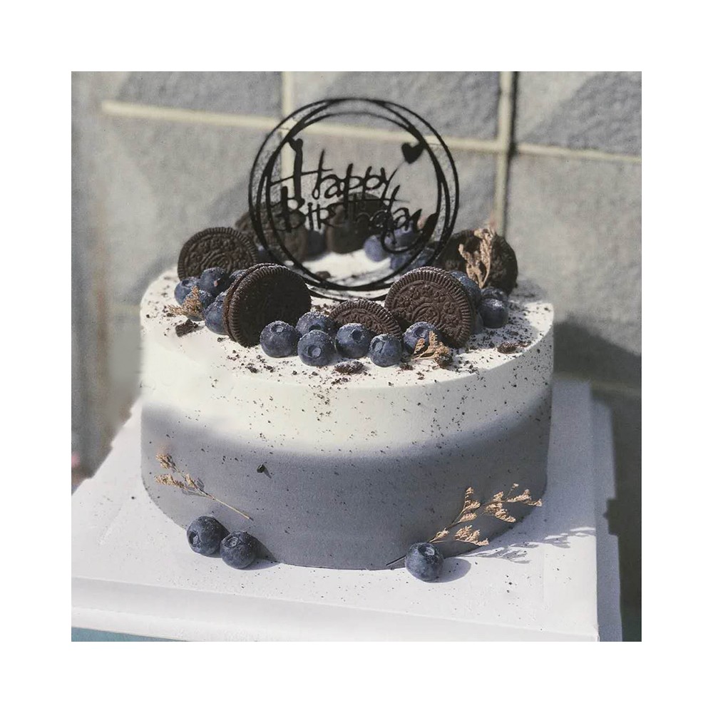 Blueberry and Oreo biscuits birthday cake