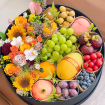 The Fruits and Flowers Round Shaped Gift Box « Spread Love »