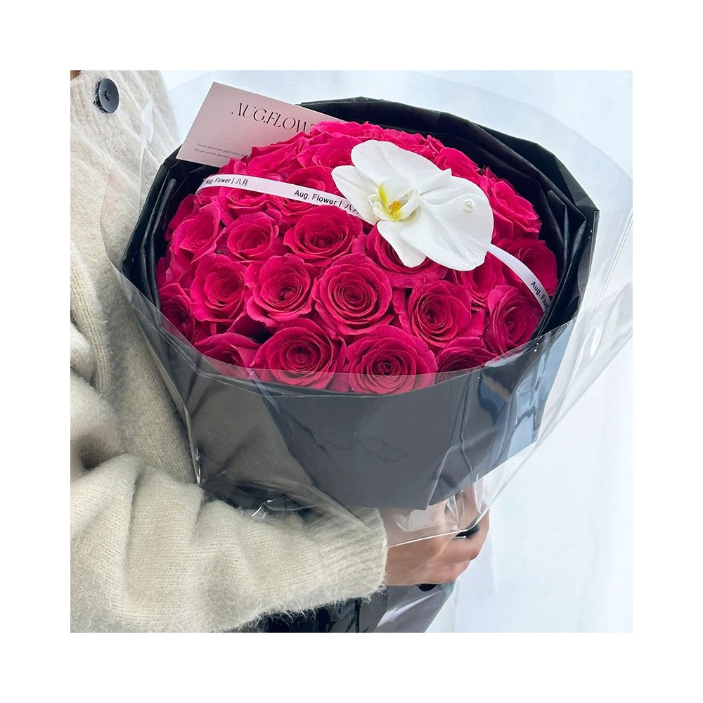 O buquê de flores « Sussurro de Romance »