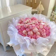 O Buquê de 52 Peônias Cor-de-Rosa « Devoção Próspera »