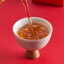Ba Ma Tea MaDaoChengGong Três Estrelas DianHong Série Yunnan Fengqing Gongfu Caixa de Presente de Chá Preto 192g