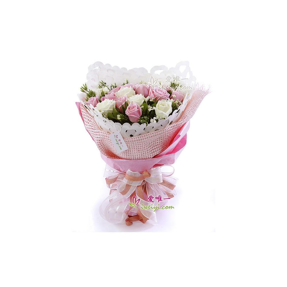 The bouquet of flowers « Happy honeymoon »