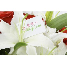 Send a bouquet of red roses and white lilies to China
