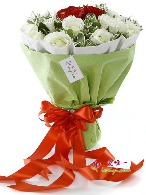 The bouquet of flowers « You are in my heart »