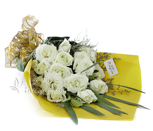 bouquet of white roses