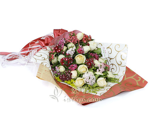 bouquet de roses de couleur champagne