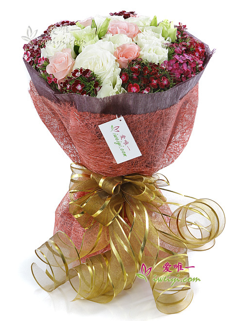 The bouquet of flowers « Romantic and Sweet »