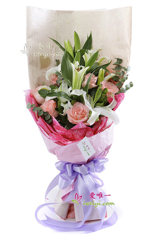 Le bouquet de fleurs « Passionately in love »
