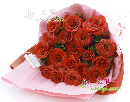 un bouquet de roses rouge