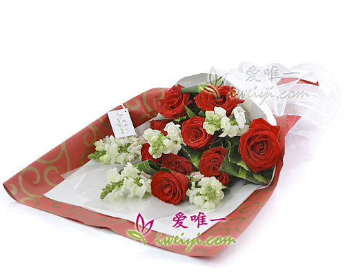 bouquet of red roses