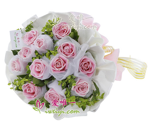 bouquet de roses de couleur rose