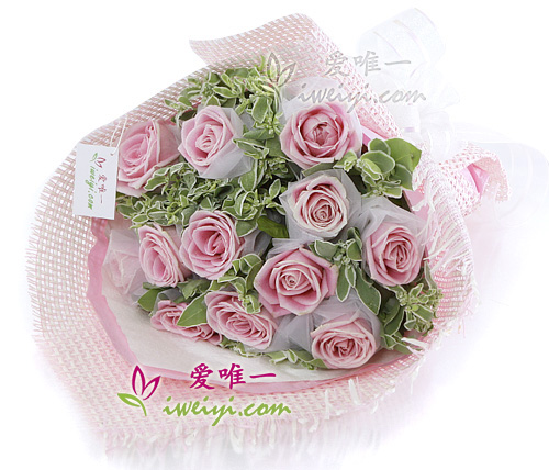 bouquet de roses de couleur rose