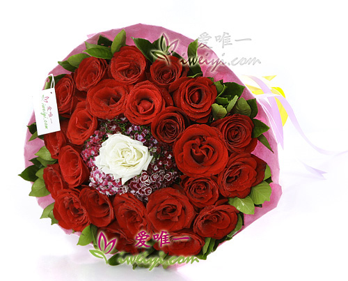 bouquet of red roses