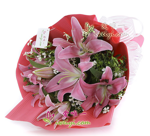 bouquet de lys roses