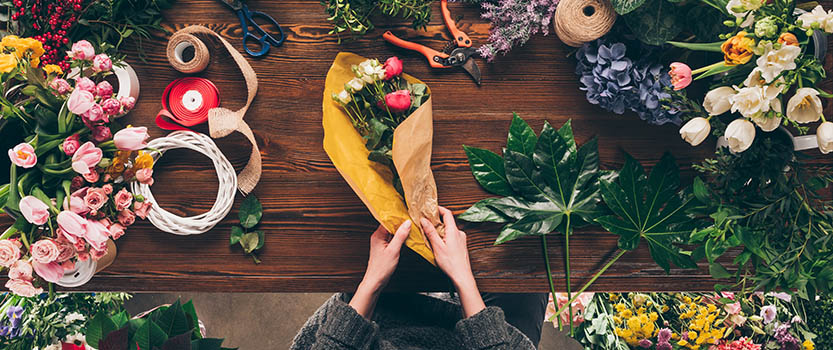 Contact an online florist in China